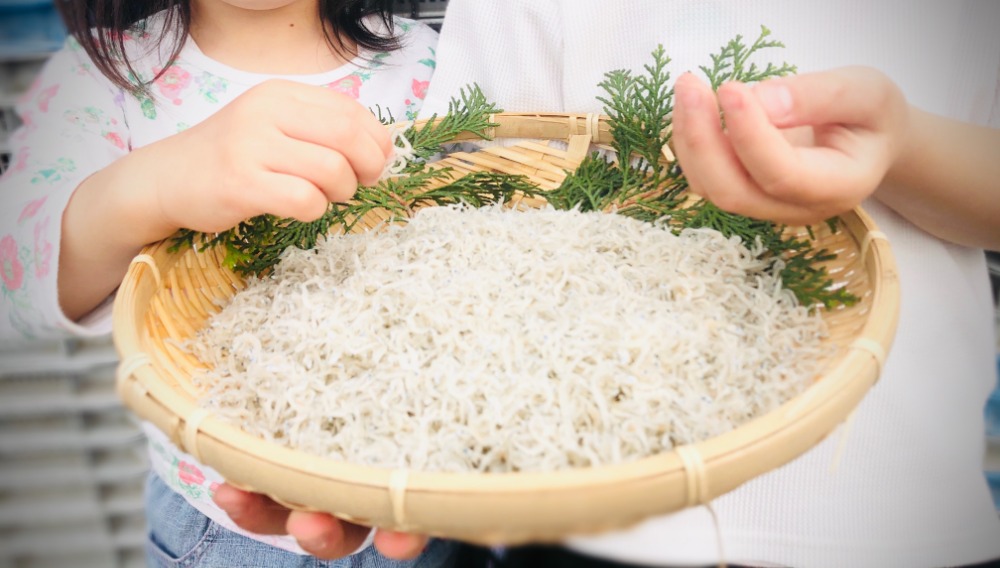 7.海の恵みをどうぞ。香りの新鮮なうちにお召し上がりください。